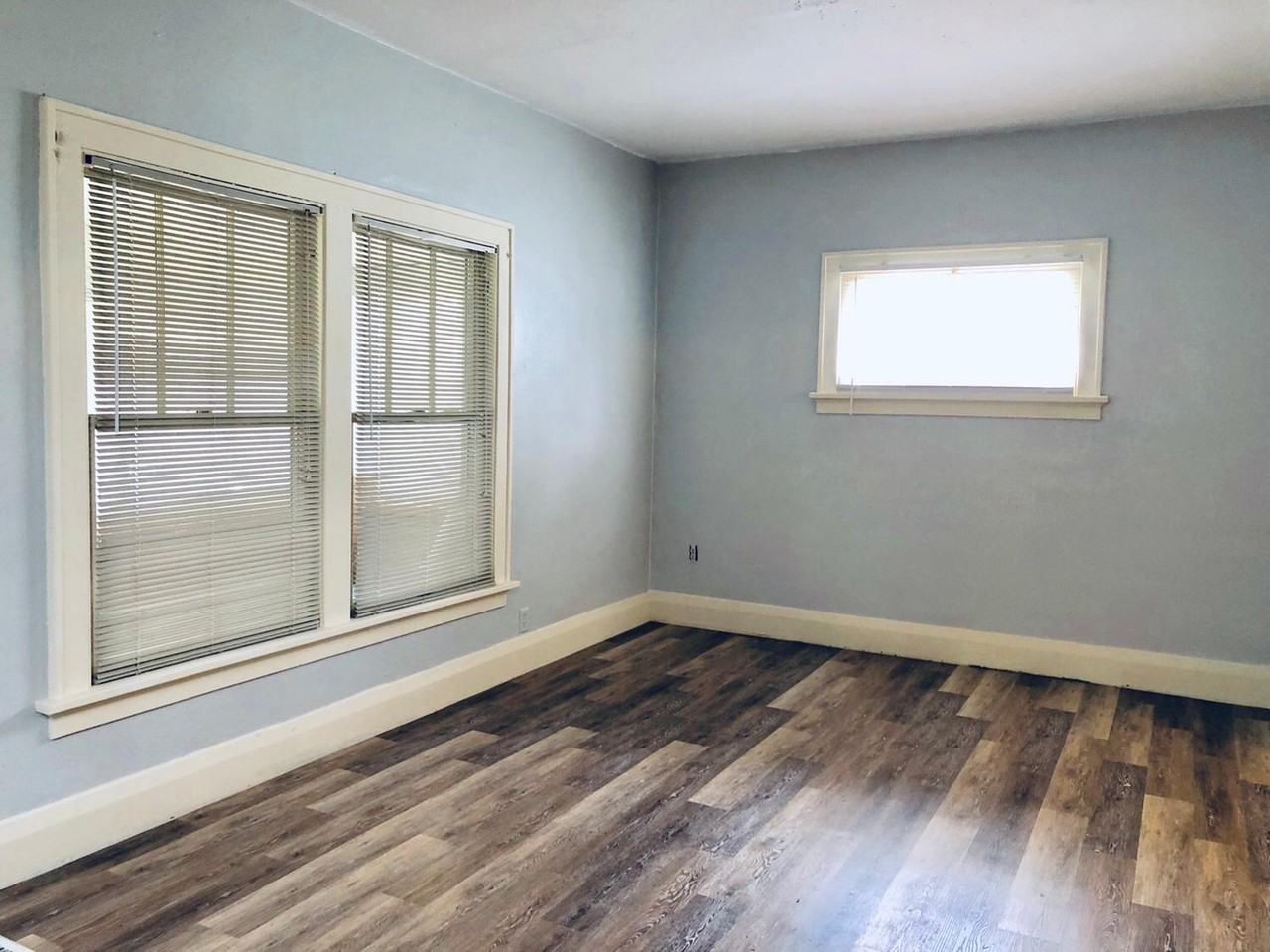 434 West Poinsetta Avenue - Photo 2 of 9