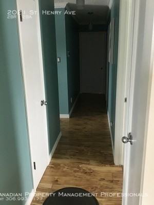 2021 St. Henry Ave - Photo 2 of 18