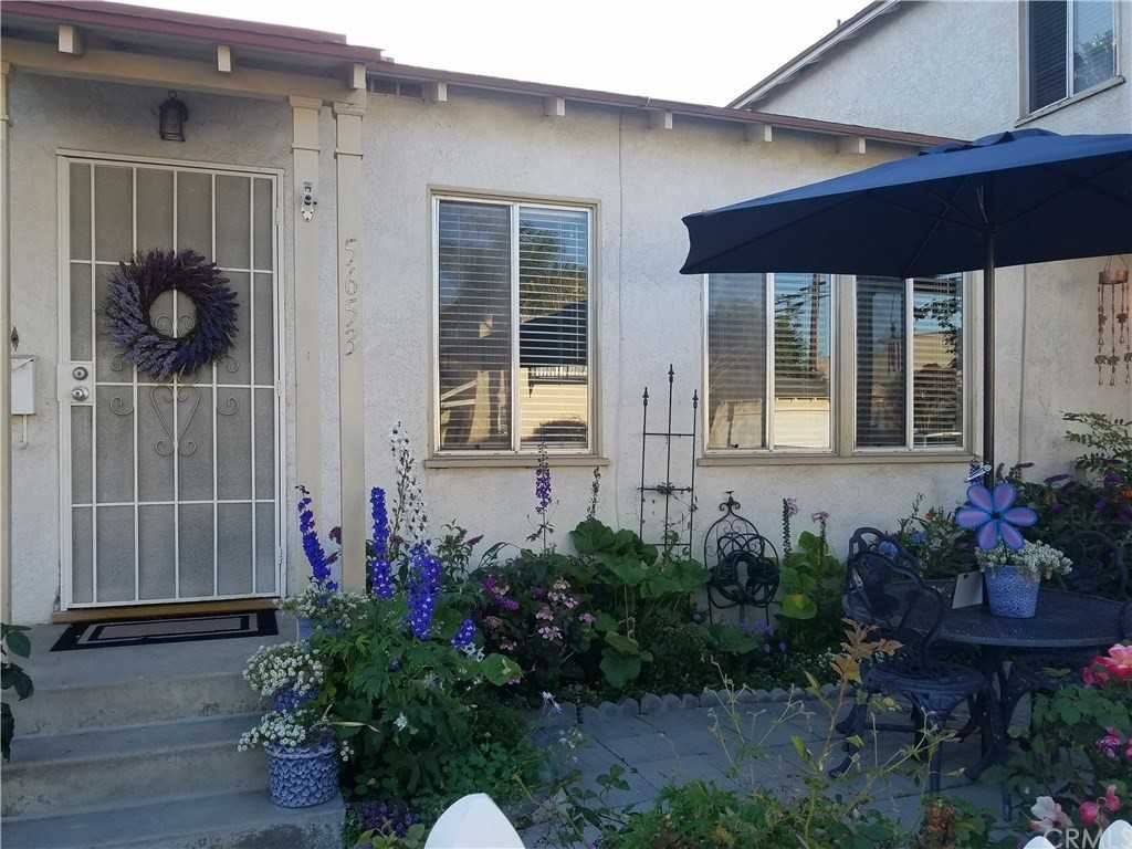 5653 E 2nd St - Photo 3 of 13