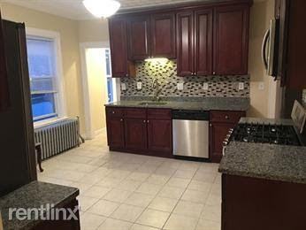 39 Watts St - Photo 3 of 14