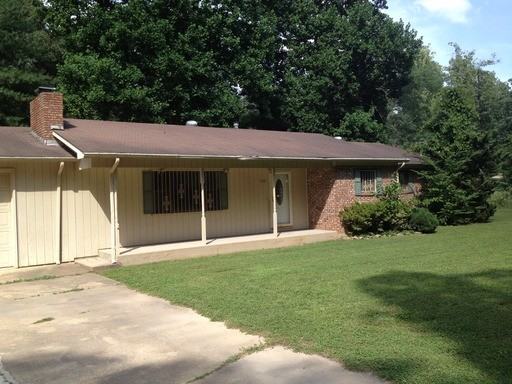 2510 S Avondale St - Photo 2 of 16