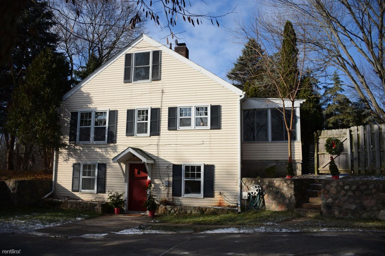 4500 W Liberty Rd - Photo 3 of 39