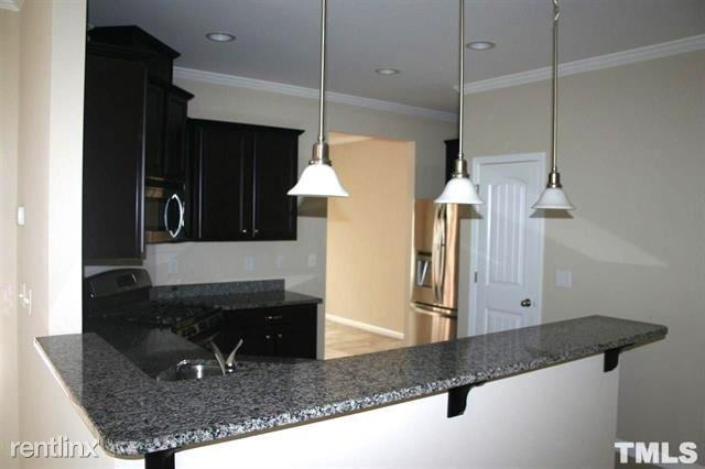 805 Keystone Park Dr - Photo 2 of 2
