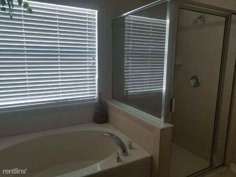 6034 Desert Peace Ave - Photo 3 of 7