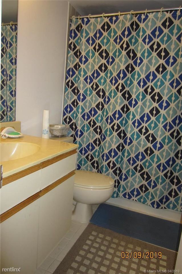 11034 SW 15th Manor - Photo 2 of 3