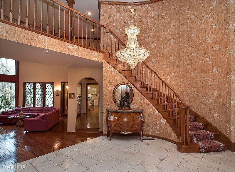 1800 Chartley Rd - Photo 2 of 18