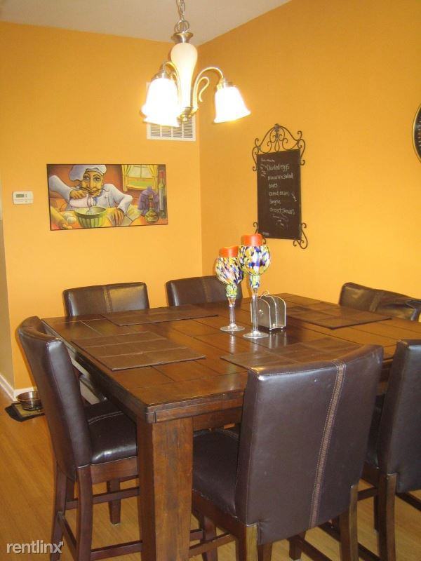 819 Hubble Ave - Photo 3 of 16