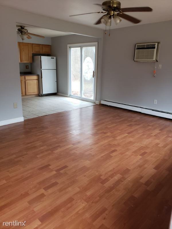 41 Bayview Blvd - Photo 3 of 12