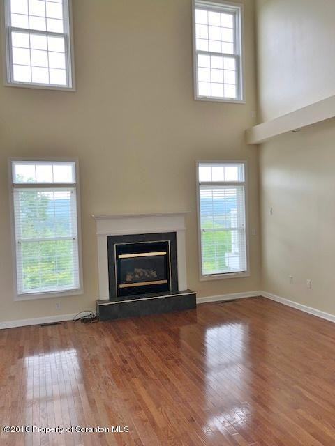 1105 Tennyson Cl - Photo 2 of 18