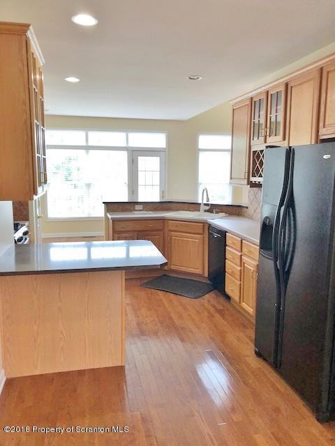 1105 Tennyson Cl - Photo 3 of 18