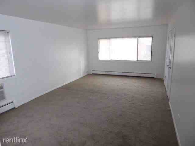 5208 Ridge Ave - Photo 3 of 7