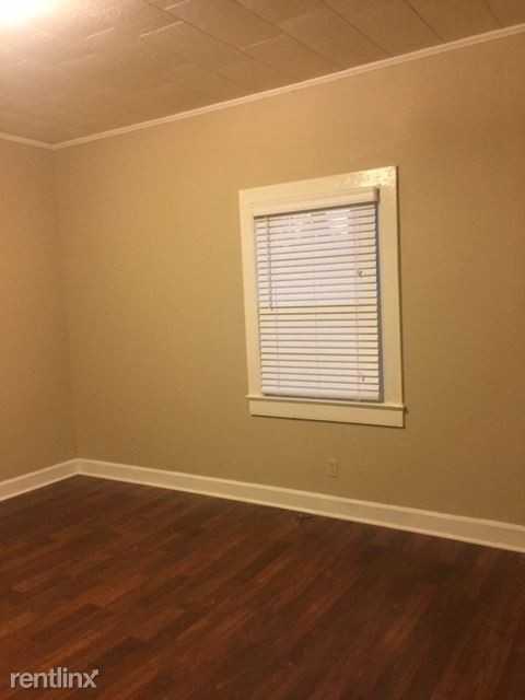 200 Catawba Ave - Photo 3 of 4