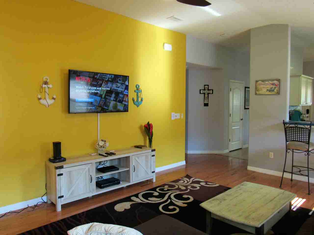 809 Angelina Ct - Photo 3 of 20