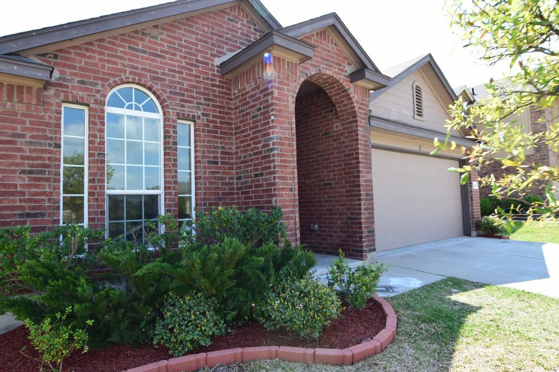 5206 Lions Gate Ln - Photo 3 of 23