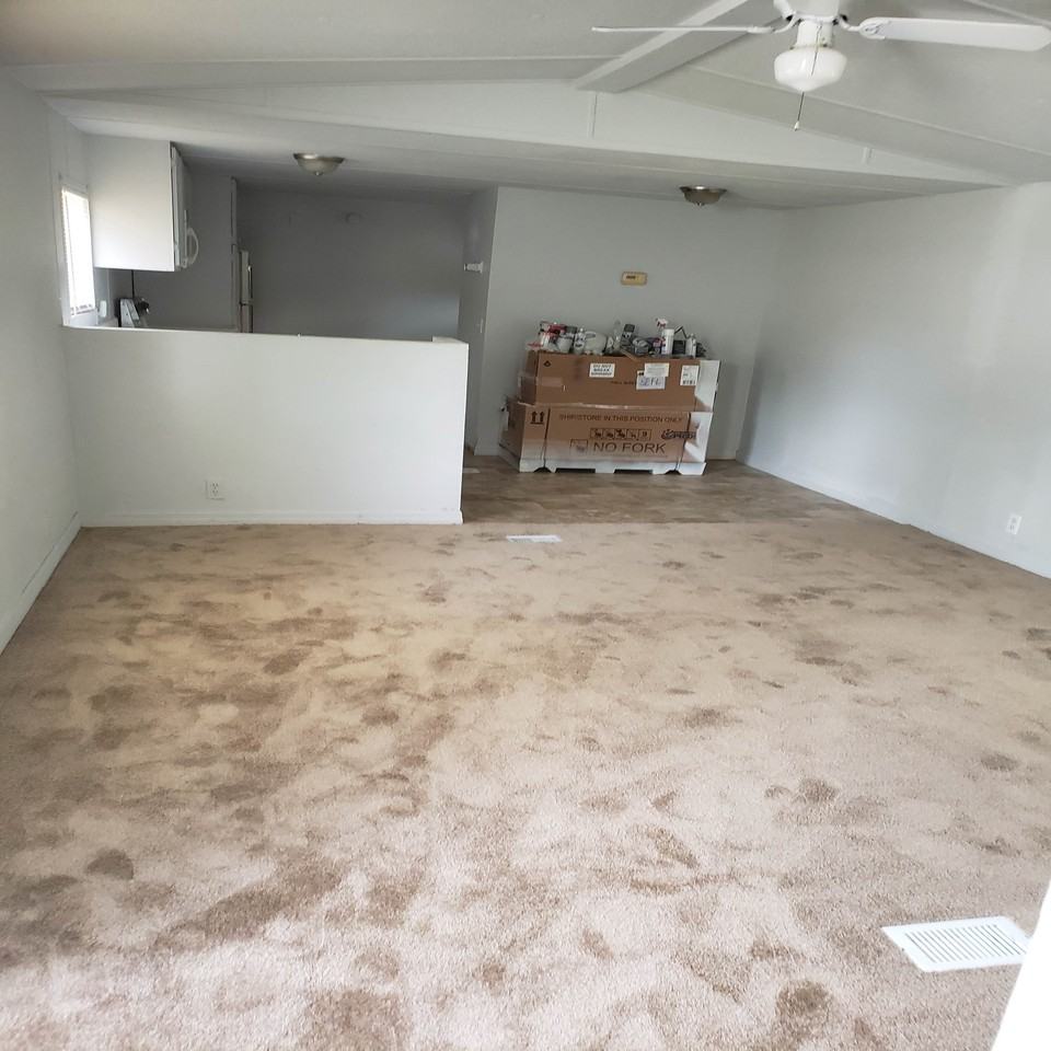 9430 Ottawa St - Photo 2 of 9