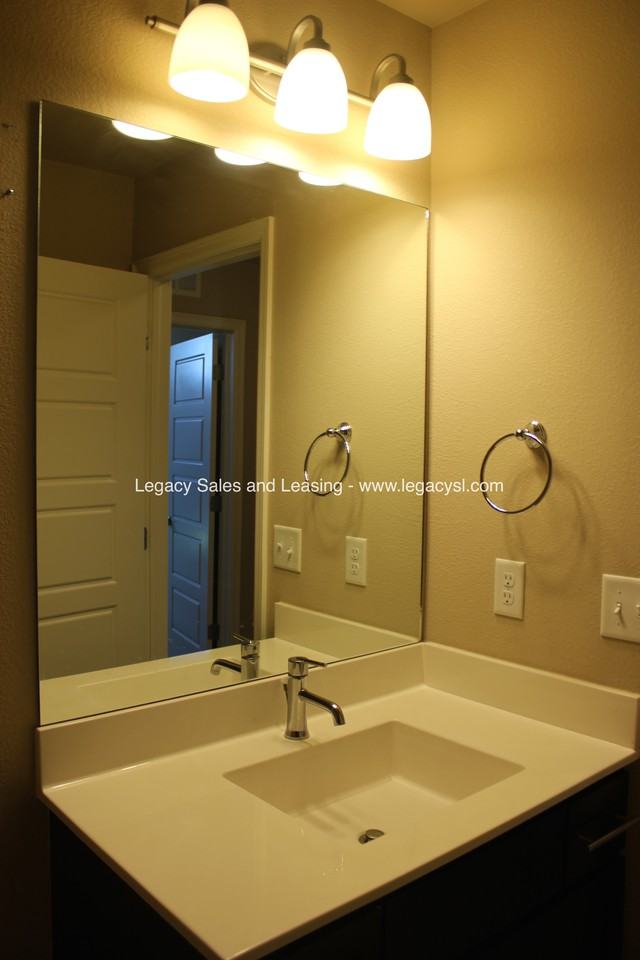 17614 E 45th Pl - Photo 5 of 23