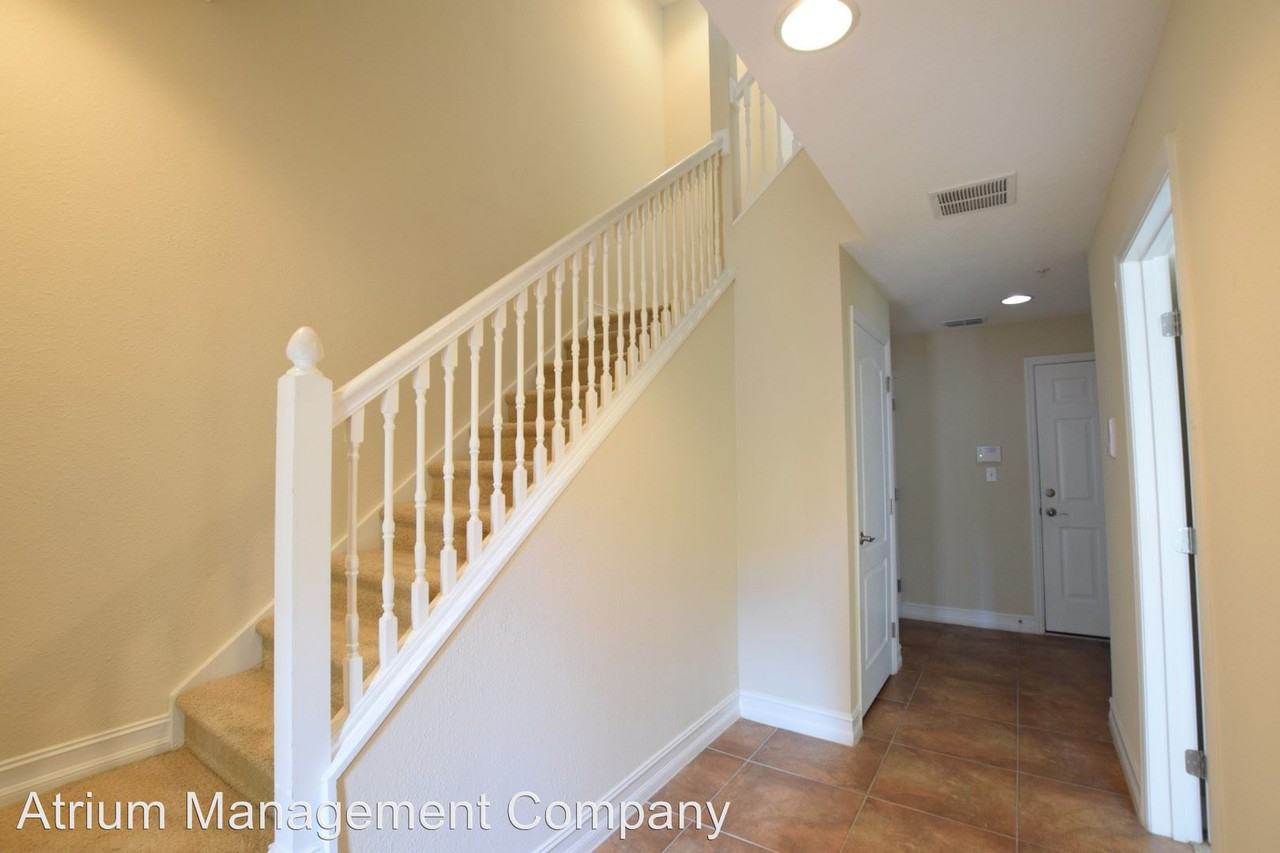 3720 Messina Dr - Photo 2 of 25