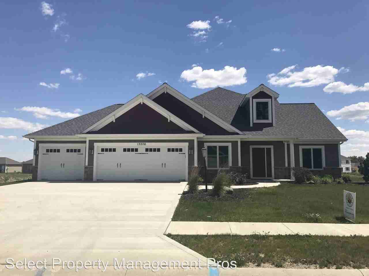 13206 Talons Reach Boulevard - Photo 2 of 31