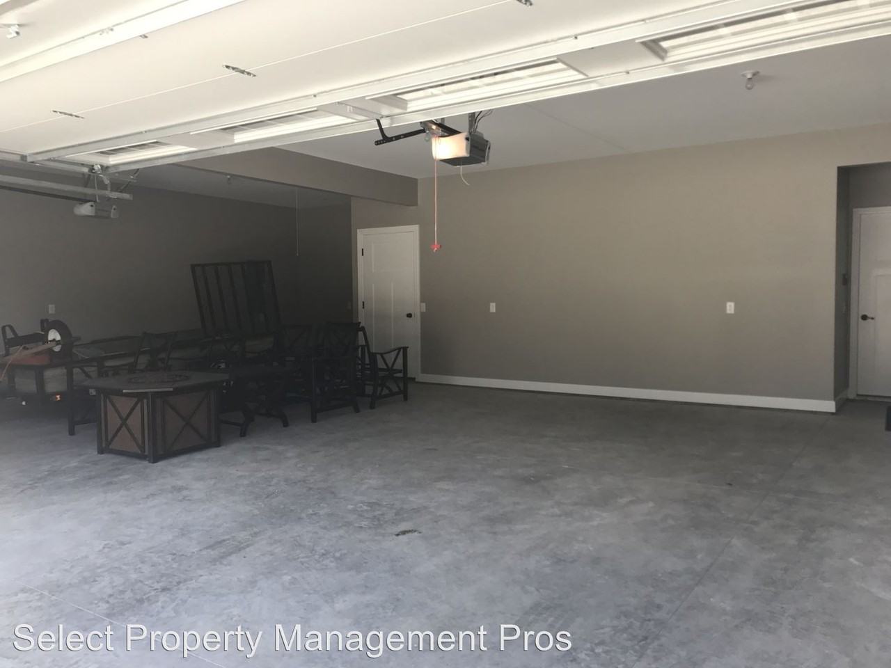 13206 Talons Reach Boulevard - Photo 3 of 31