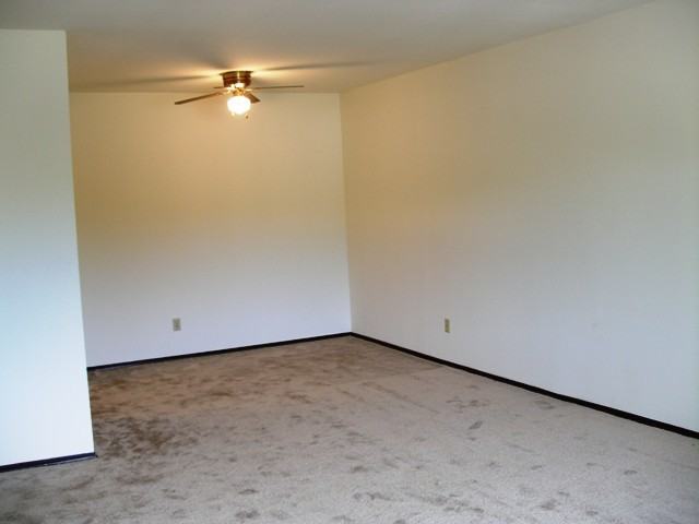 1199 N 4Th St - Photo 4 of 31