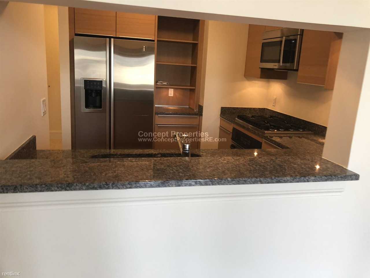 1 Charles St S - Photo 2 of 9