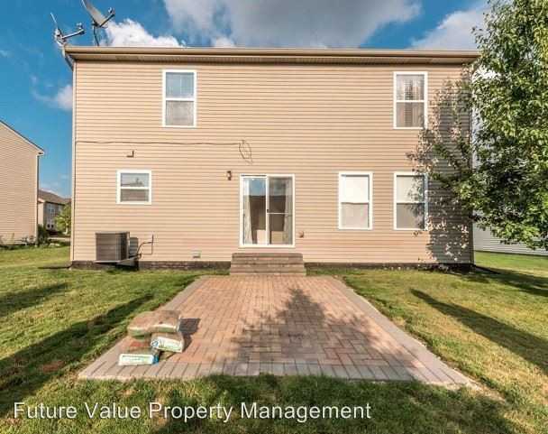 8242 Cypress Way - Photo 3 of 33