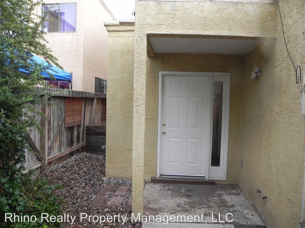 7232 Bobwhite Ln NE - Photo 2 of 25