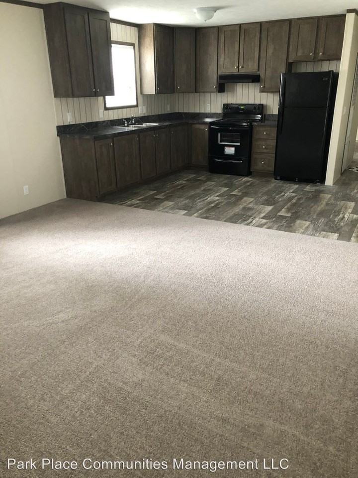 610 E Orchard Street - Photo 3 of 5