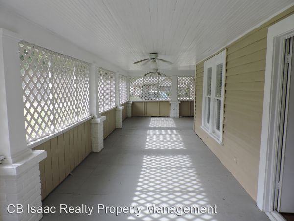 14252 Seydel St - Photo 3 of 18