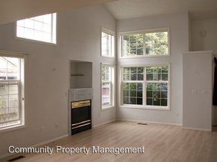 1868 7th St - Photo 3 of 13