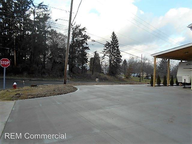 11422 Cleveland Ave NW - Photo 2 of 12