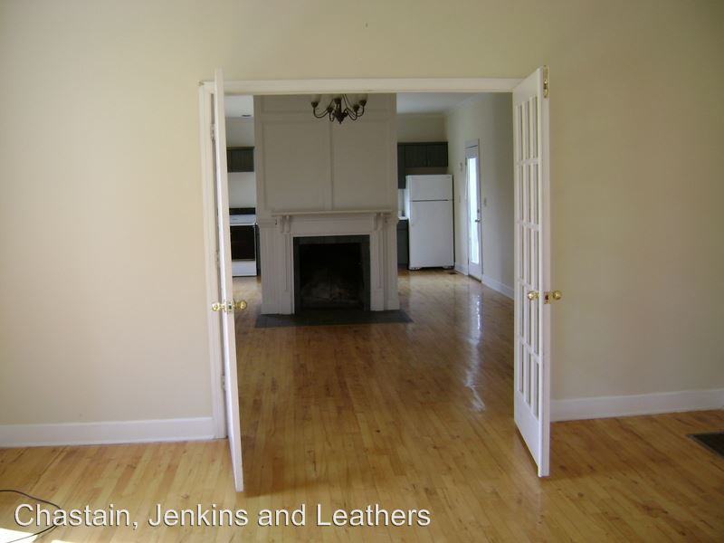 201 Pittard Rd - Photo 3 of 9