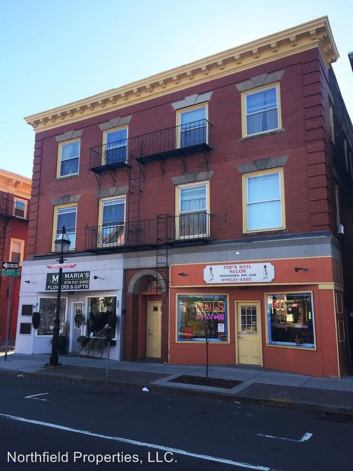 61 Main Street - Photo 2 of 9