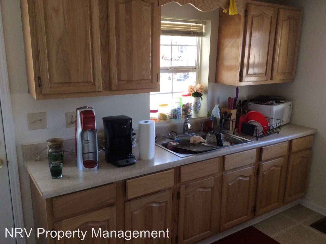 106 Harrison - Photo 2 of 3