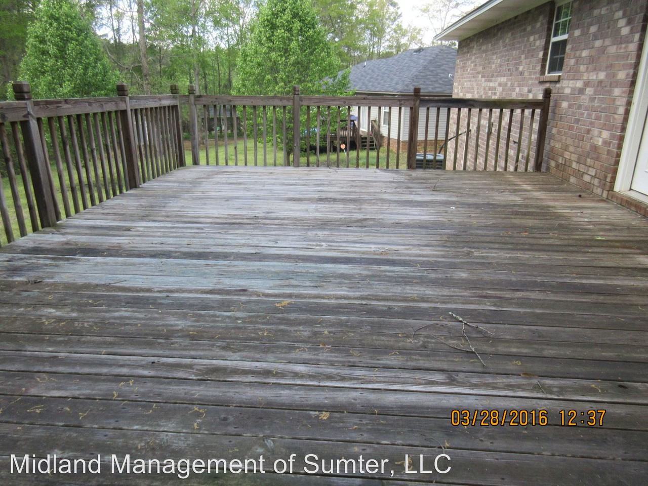 30 Spanish Moss Cir - Photo 3 of 14