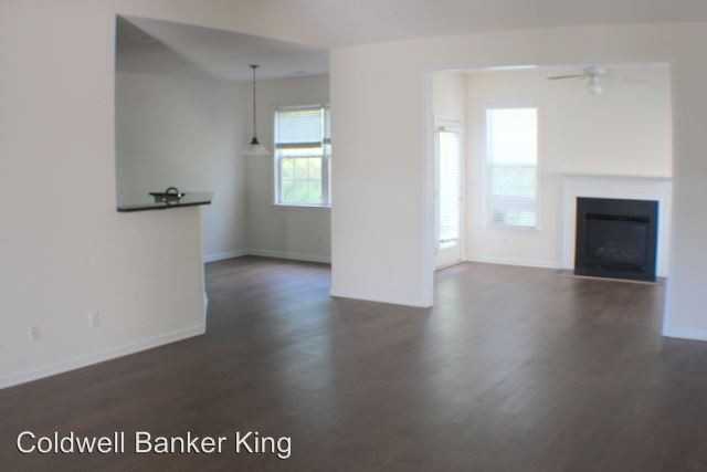 46 Summer Meadow Rd. - Photo 2 of 10