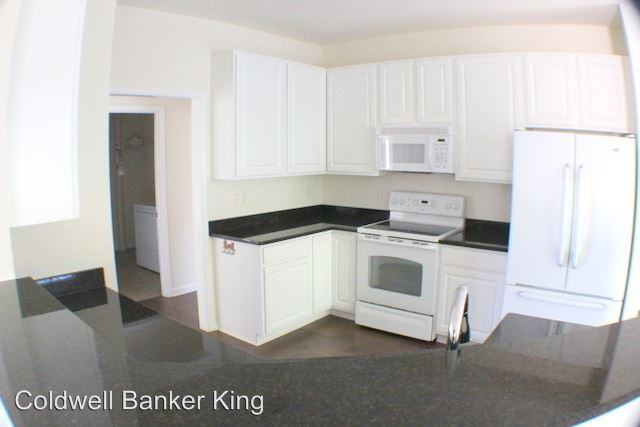 46 Summer Meadow Rd. - Photo 3 of 10