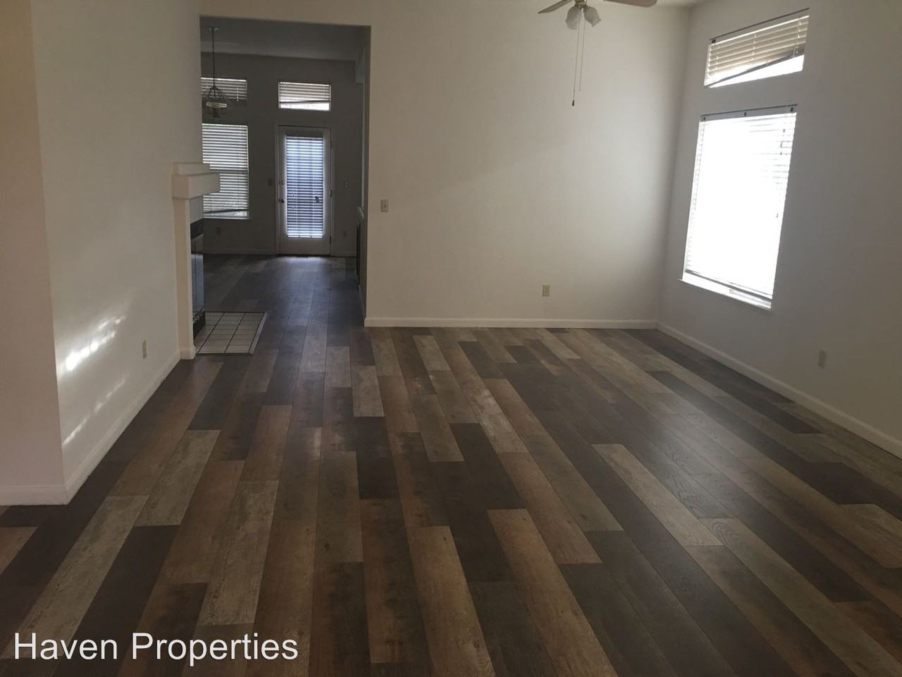 184 Elkins Cir - Photo 2 of 11