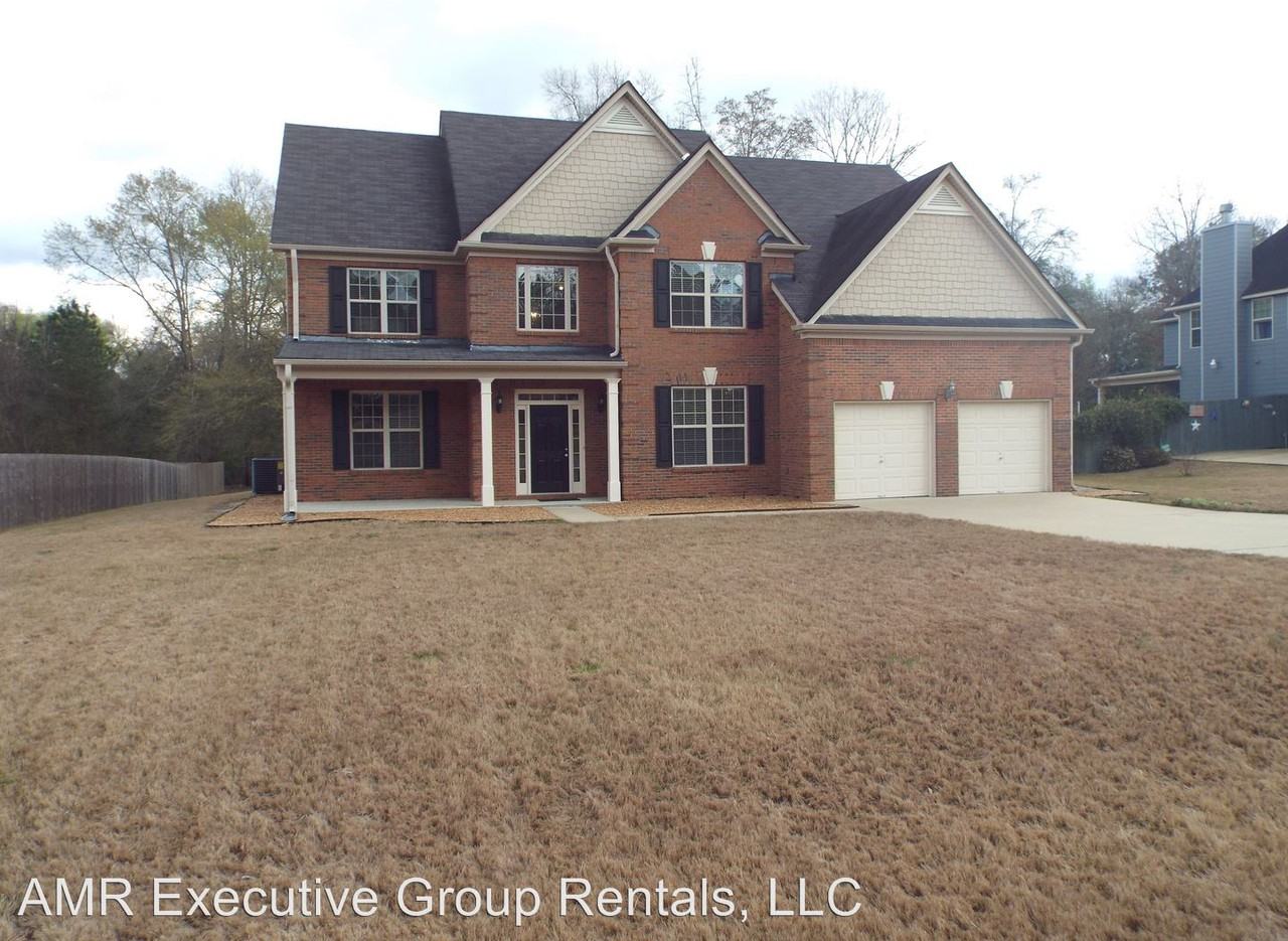 61 Avery Dr - Photo 2 of 19