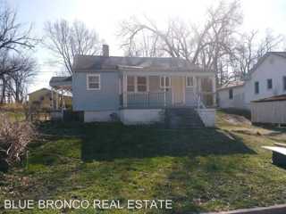 4408 S Benton Ave Kansas City Mo 64130 2 Bedroom House For