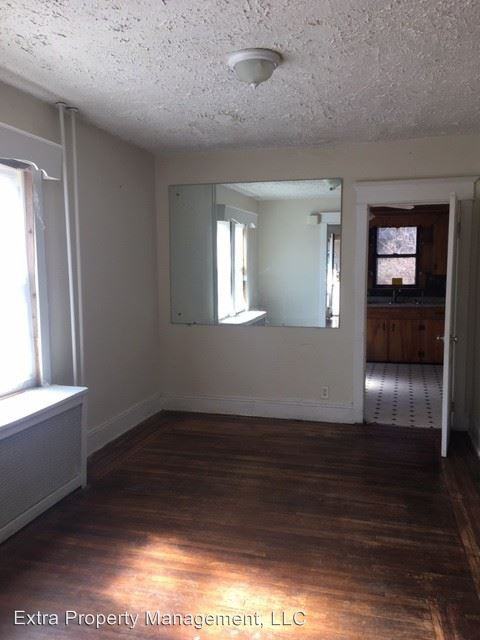 29 Hollywood Ave - Photo 2 of 8