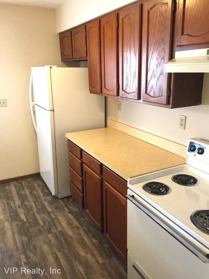 178 -180 Northwood Drive - Photo 3 of 15