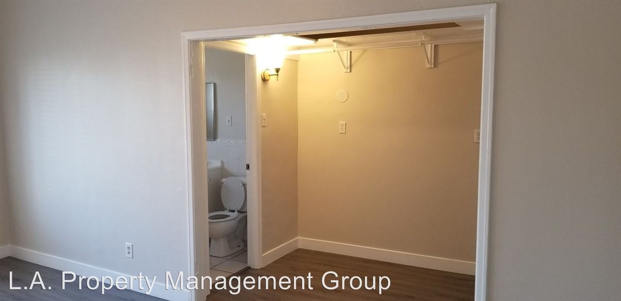 726 N. Gramercy Place  - 304 - Photo 3 of 9