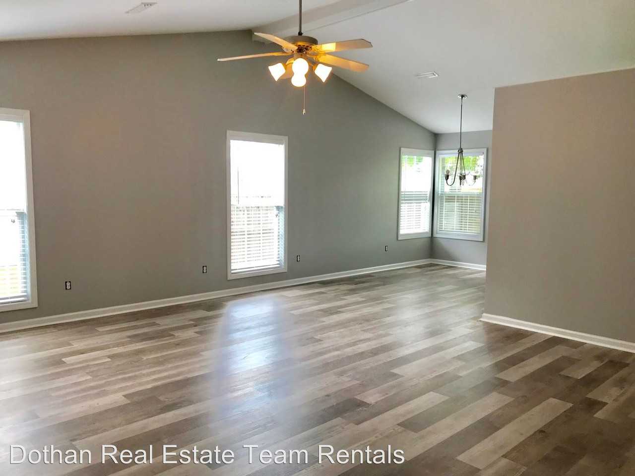 102 Sundance Ln - Photo 2 of 7