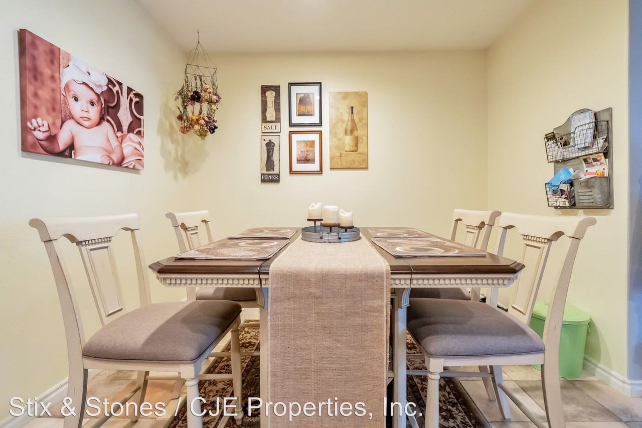 1575 Olympia Cir - Photo 3 of 18