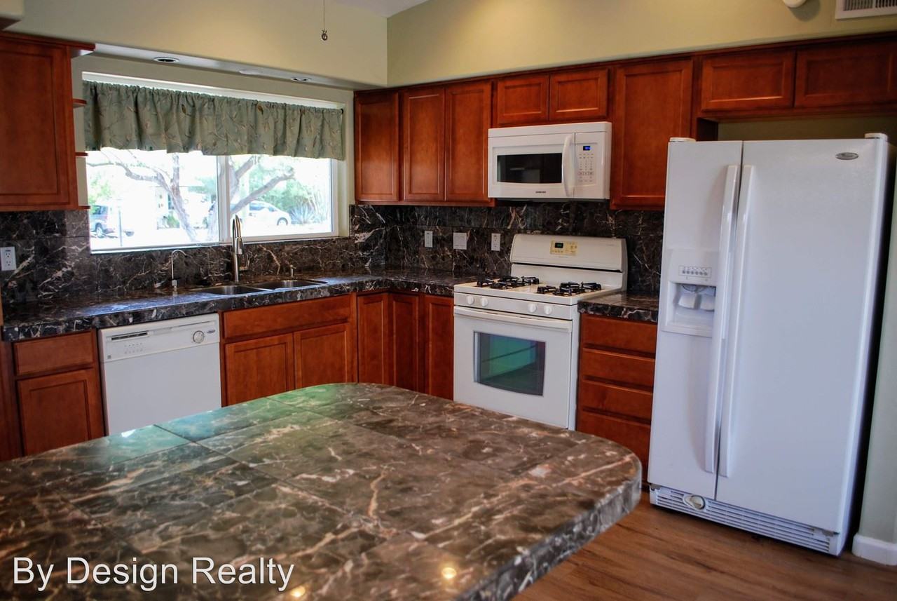 5732 E Rosewood St - Photo 2 of 32