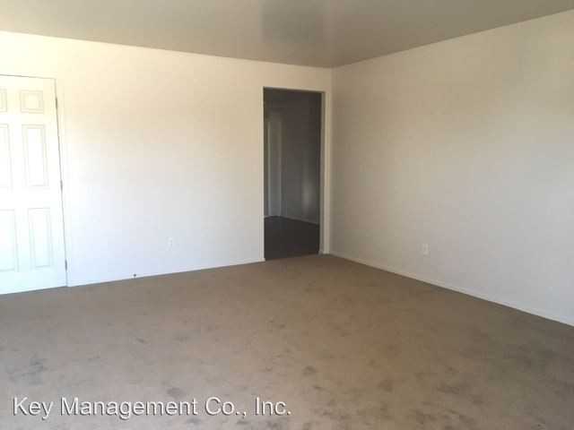 3443 W Libby St - Photo 2 of 16