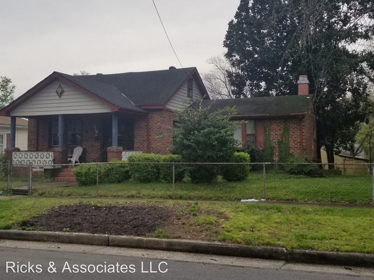 1704 Fairfax Ave - Photo 2 of 8