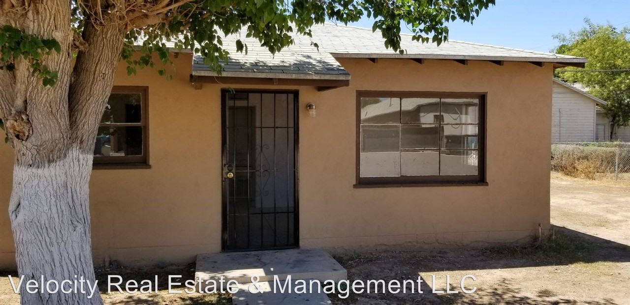 2565 W 1st St - Photo 2 of 5