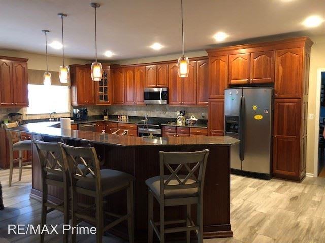 1000 Eddington Ct - Photo 3 of 15